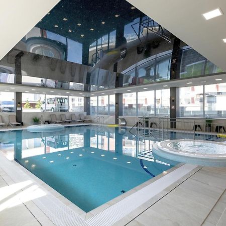 Klifowa Resort With Spa, Fitness & Kids Club By Noclegi Renters Rewal Eksteriør bilde