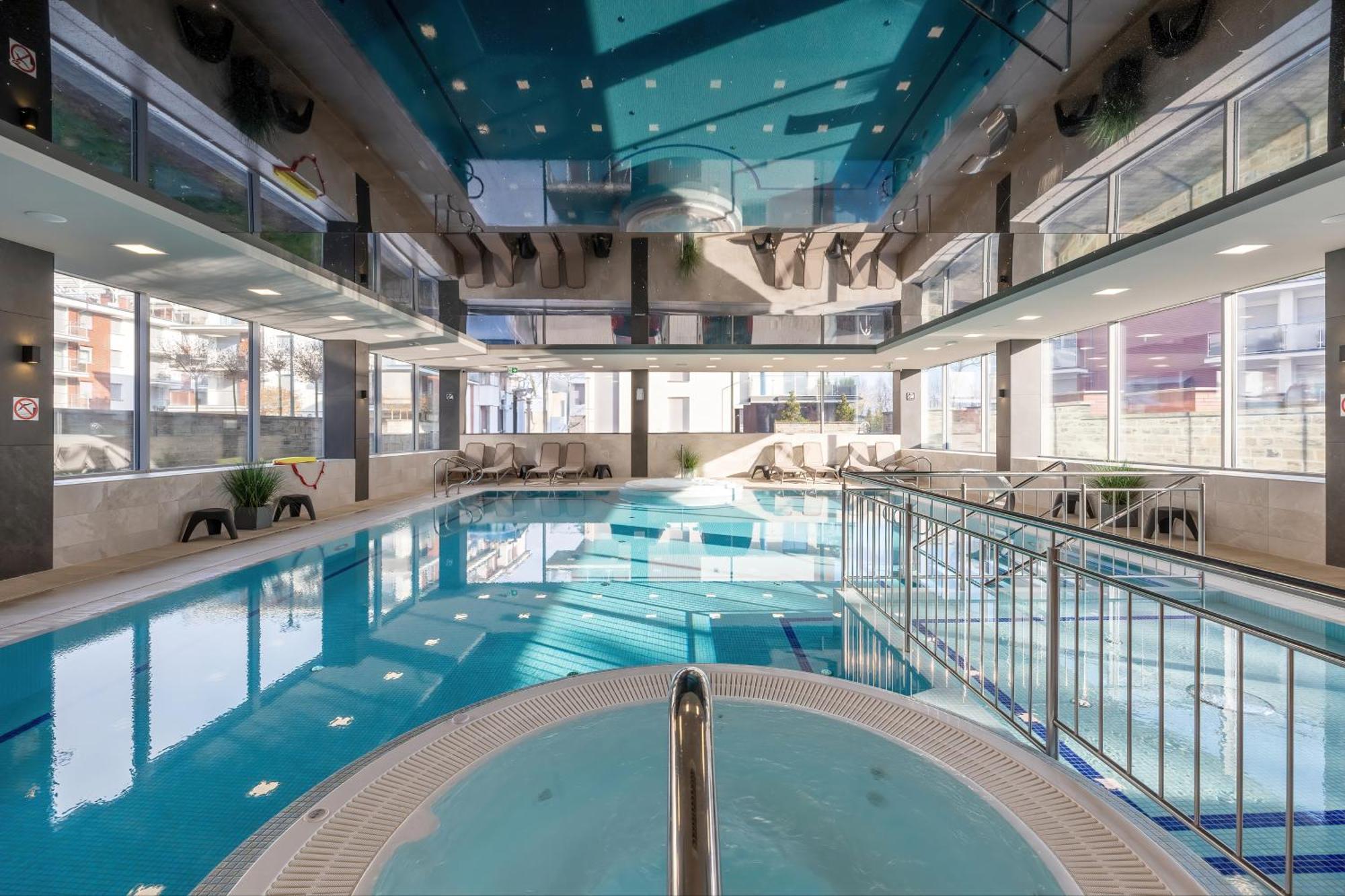 Klifowa Resort With Spa, Fitness & Kids Club By Noclegi Renters Rewal Eksteriør bilde